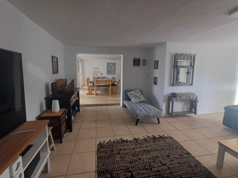 3 Bedroom Property for Sale in Gordons Bay Western Cape